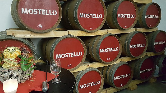 Mostviertel Niederösterreich Birne Mostelleria Destillerie Farthofer