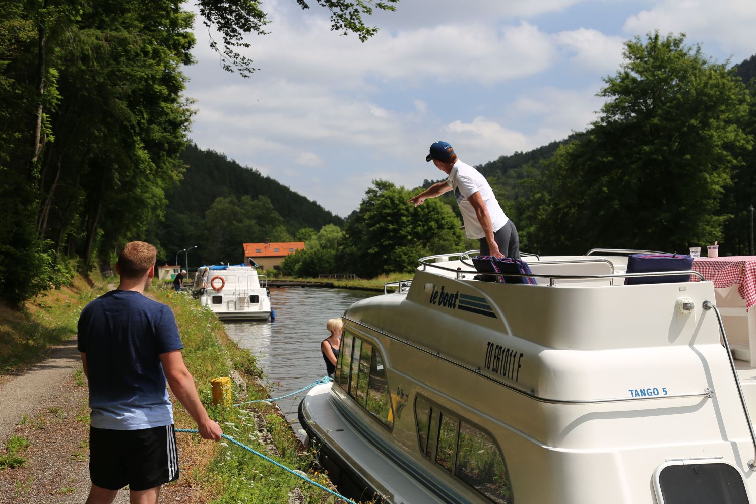 Le Boat Schleuse Elsass Hausboot